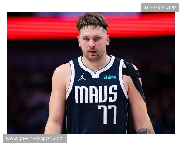 东契奇压到最后三秒,达拉斯独行侠这一攻很耐心 东契奇压到最后三秒,达拉斯独行侠这一攻很耐心